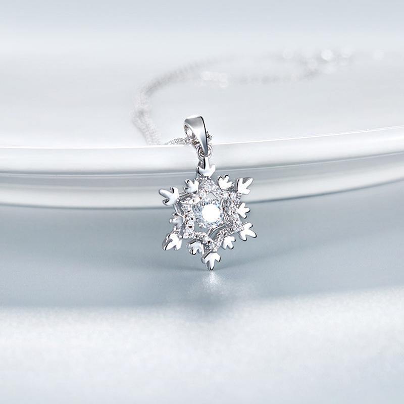 Moissanite Snowflake Sterling Silver Necklace - ReadYourHeart