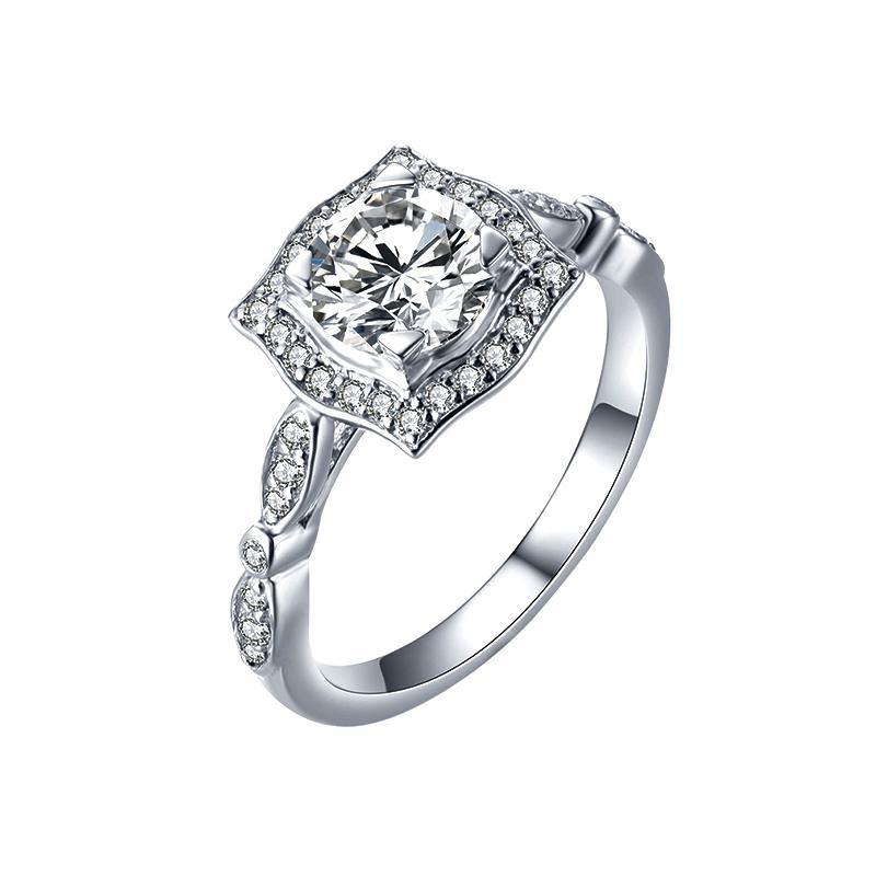 D color moissanite 18K gold luxury flower wedding band Ring - ReadYourHeart