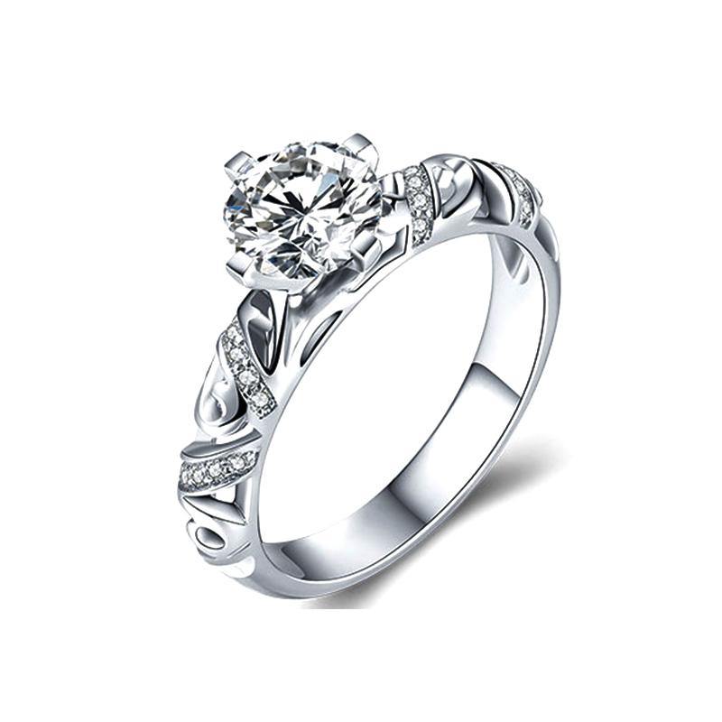 D color moissanite 18k gold luxury wedding band Ring - ReadYourHeart