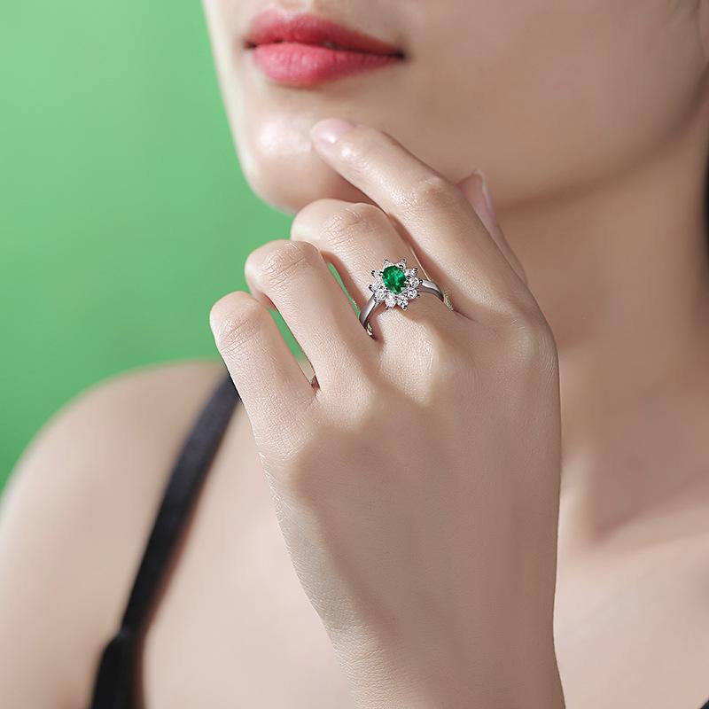 Emerald series sterling silver diamond oval ring - ReadYourHeart