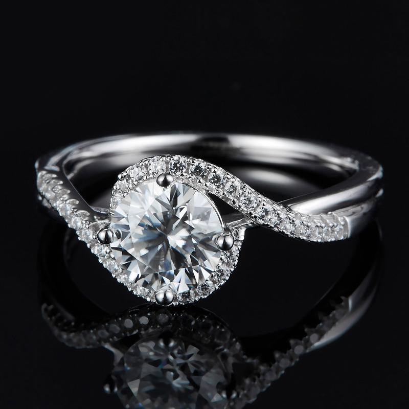 Moissanite Angel Eyes Sterling Silver Wedding Ring - ReadYourHeart,RRW-M46A