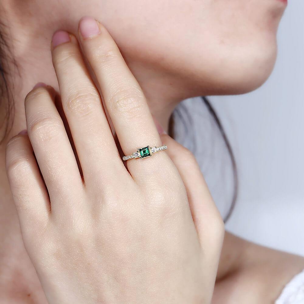 Princess Cut Lab Created Emerald Three Stone Luxury Sterling Silver Ring - ReadYourHeart,RRL-LTR19120307-EM